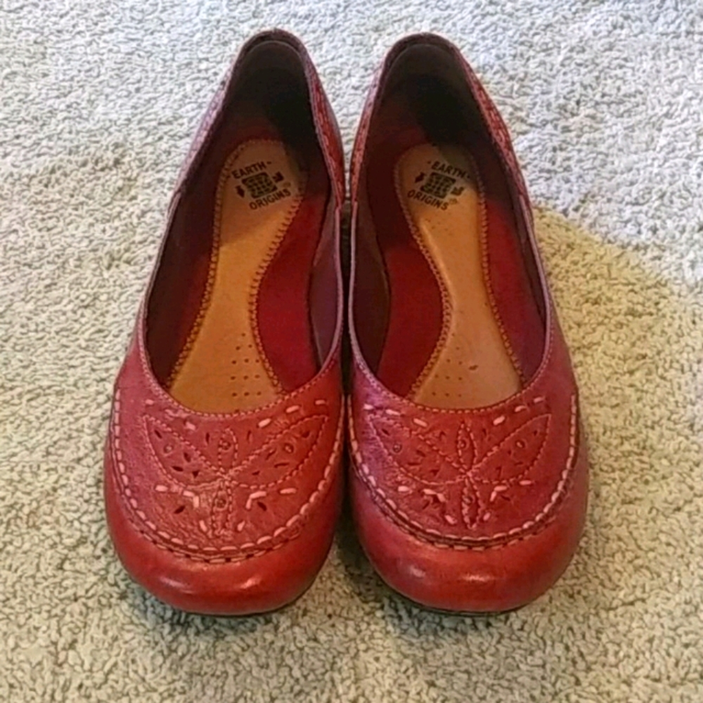 Leather Earth Origins flats